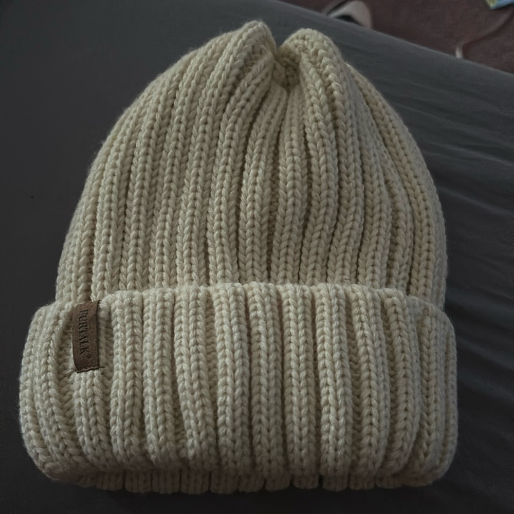 beanie , cream